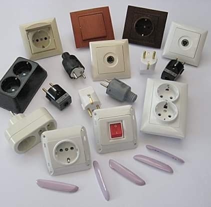 المواد الكهربائية